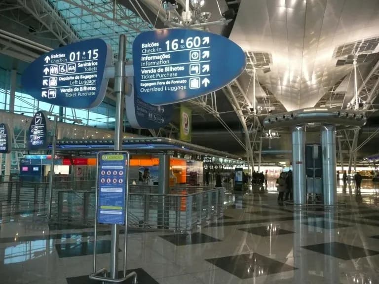 Dicas para pagar menos no seu voo para Portugal